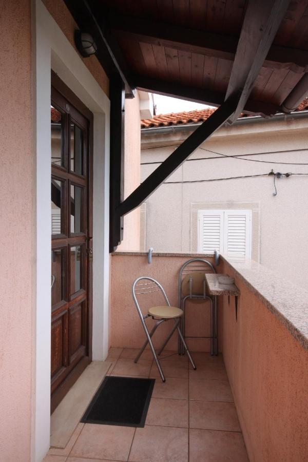 Studio Kraj 7794B Buitenkant foto